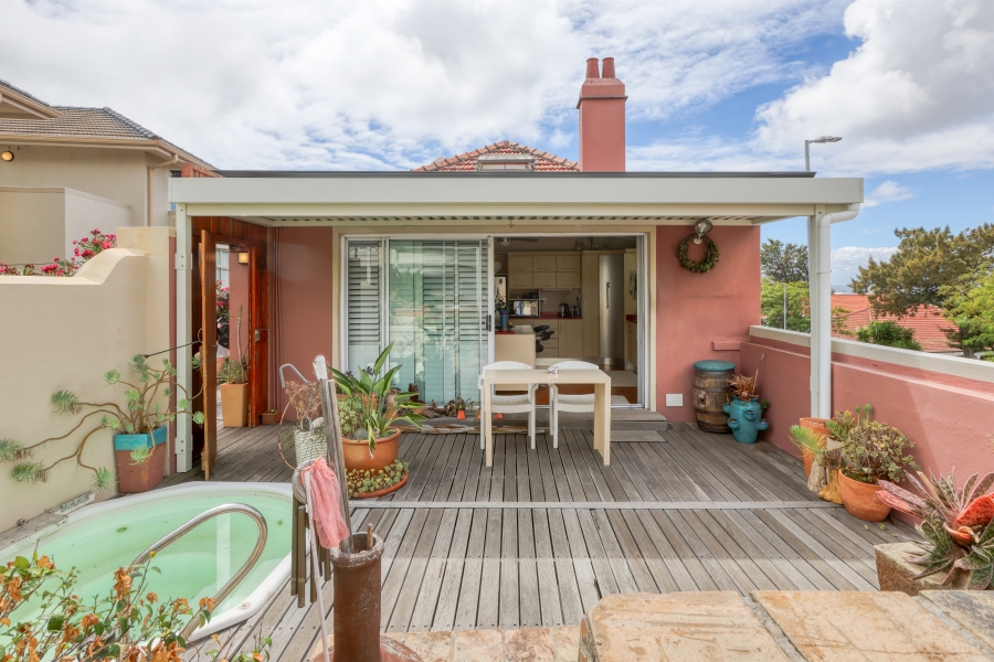 4 Bedroom Property for Sale in Tamboerskloof Western Cape